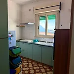 100 Passi Dal Mare 公寓 *
